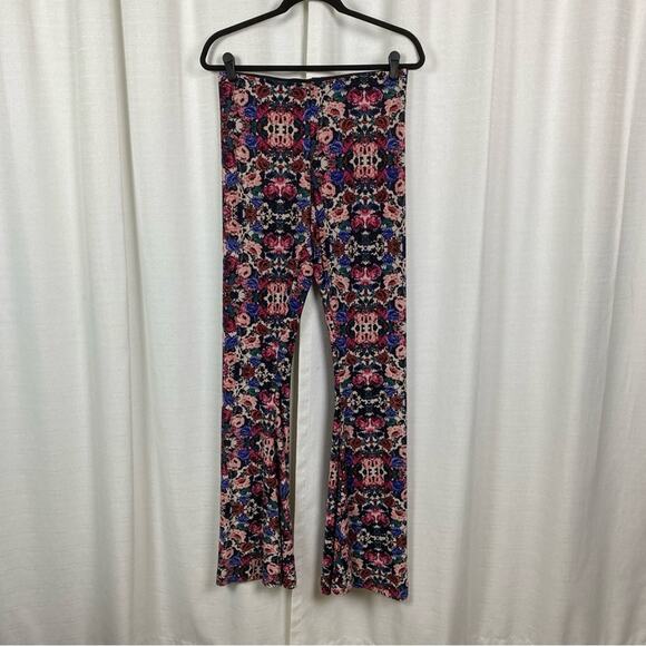 Show Me Your MuMu Sleeping Beauty Floral Bam Bam Bell Pants Sz.L NWT - Picture 5 of 15